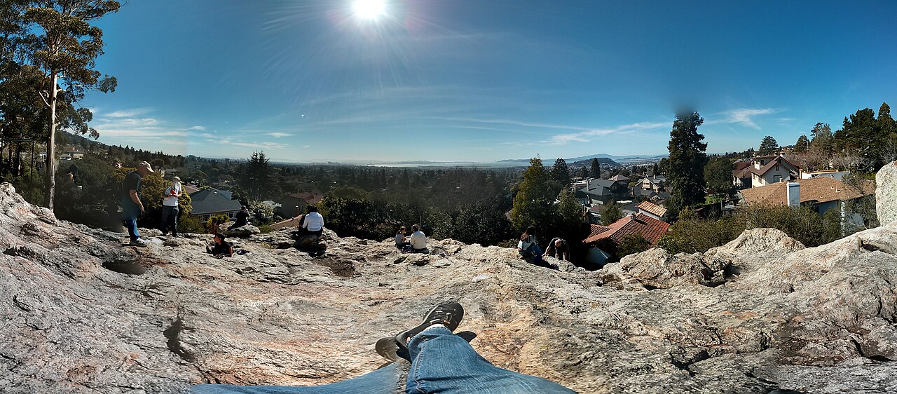 View across Berkeley toward San Francisco Bay from Indian Rock Park
