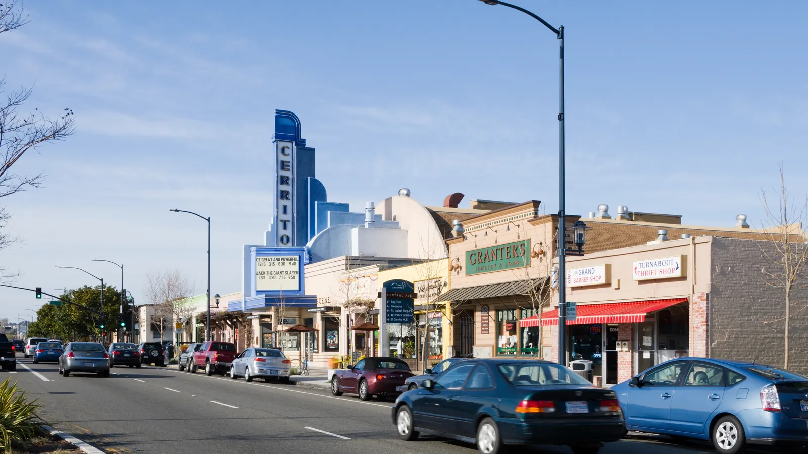 Cerrito Theater and storefronts along San Pablo Avenue in El Cerrito